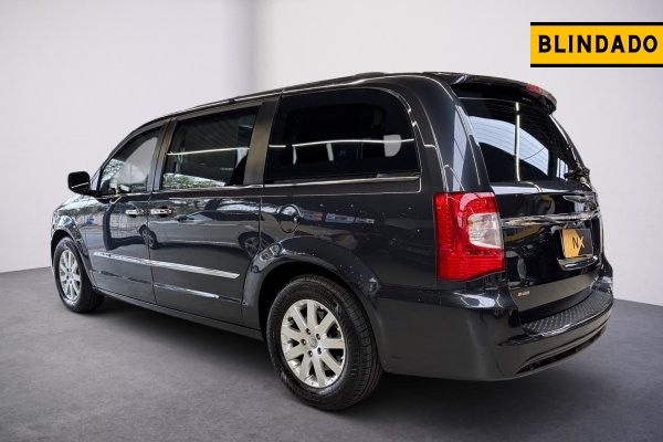 CHRYSLER TOWN & COUNTRY 3.6 LIMITED V6 24V GASOLINA 4P AUTOMÁTICO 2013/2013